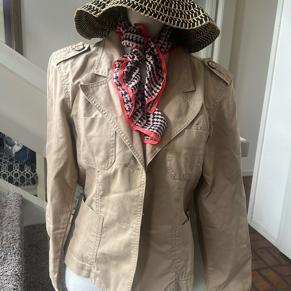 Duck Head cotton. Ripped military style bush jacket L